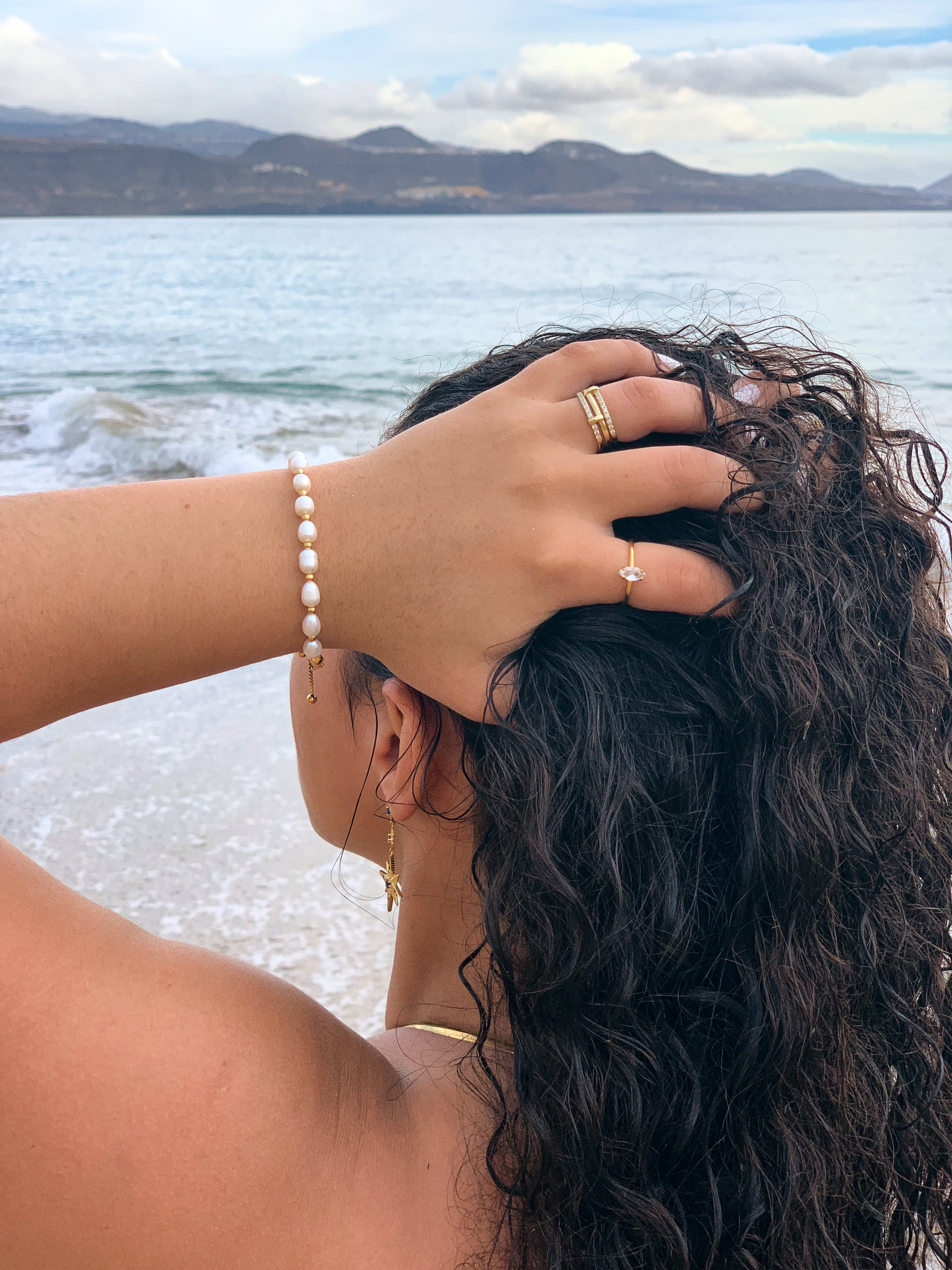 Discover the allure of our gold-plated and stainless steel bracelet, a versatile accessory to enhance your style from our curated jewellery collection.